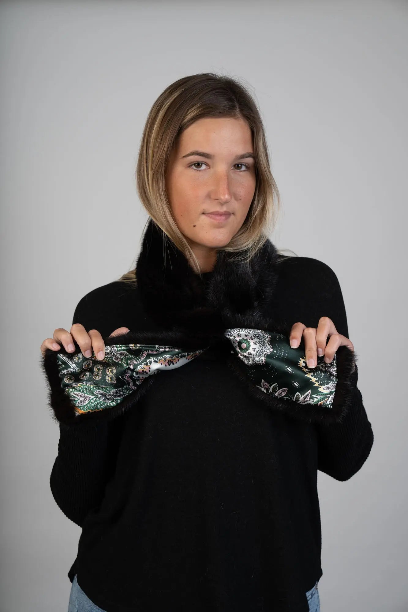 Restyle Your Fur - Hermès-Inspired Scarf with Pull-Through