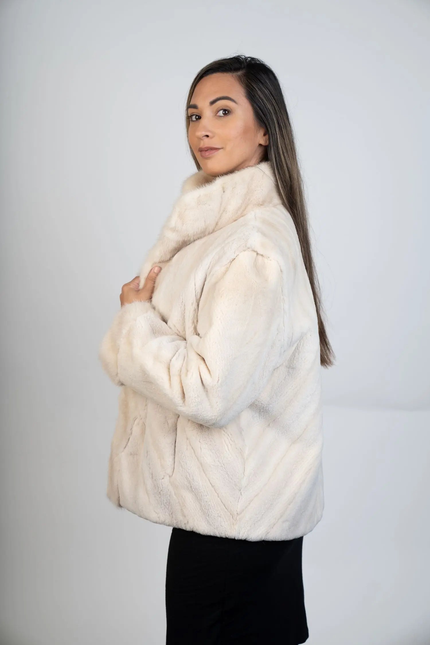 Restyle Your Fur - 4-in-1 Fur Jacket
