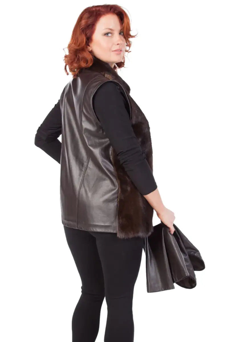 Restyle Your Fur - 2-in-1 Jacket with Leather Back and Zip-In/Zip-Out Sleeves
